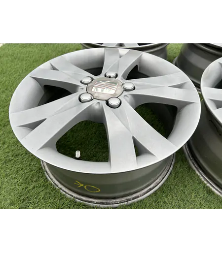 5x112 16" Seat gyári alufelni 7Jx16h2 ET59 6