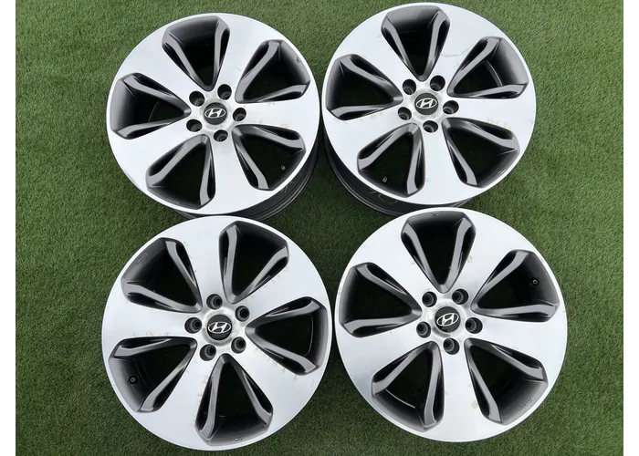 5x114.3 18" Hyundai gyári alufelni 7Jx18h2 ET41 alapértelmezett kép
