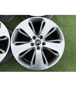 5x114.3 18" Hyundai gyári alufelni 7Jx18h2 ET41 3