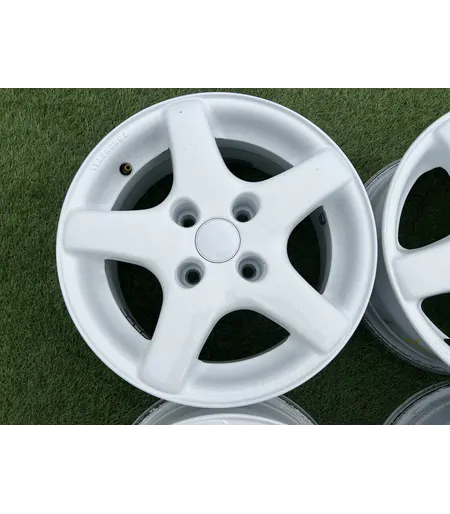 4x108 15" Fondmetal (Peugeot,Citroen) alufelni 6Jx15h2 ET18 4