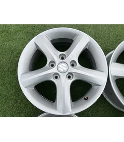 5x114.3 16" Suzuki SX4 gyári alufelni 6Jx16h2 ET50 5