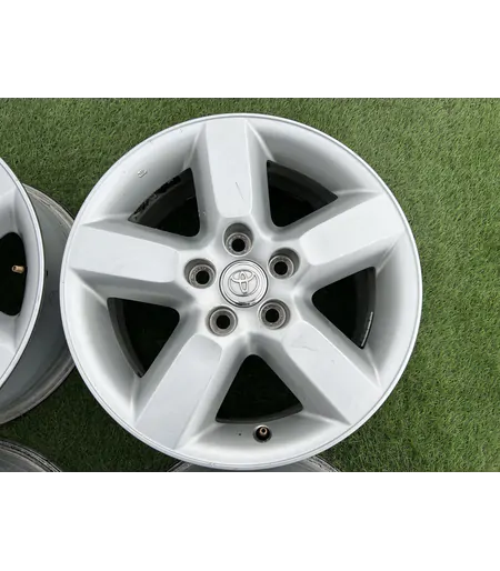 5x114.3 16" Toyota RAV 4 gyári alufelni 7Jx16h2 ET35 4