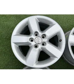 5x114.3 16" Toyota RAV 4 gyári alufelni 7Jx16h2 ET35 5