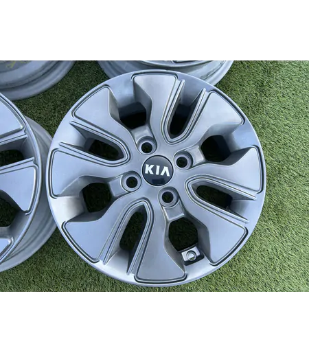 4x100 14" Kia gyári alufelni 5Jx14h2 ET49 3