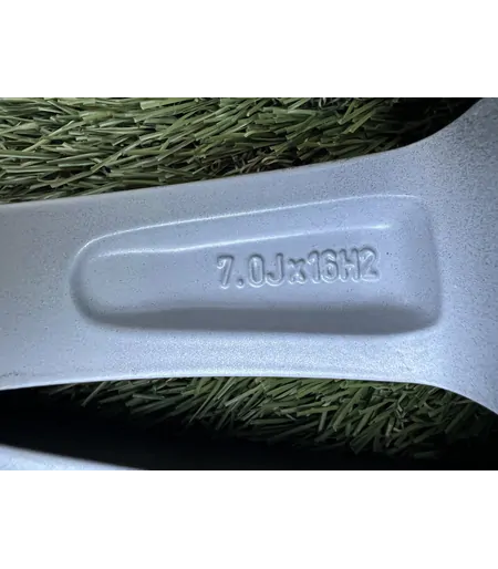 5x100 16" Seat gyári alufelni 7Jx16h2 ET43 7