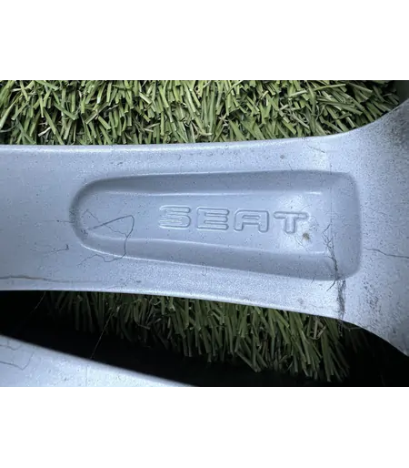 5x100 16" Seat gyári alufelni 7Jx16h2 ET43 9