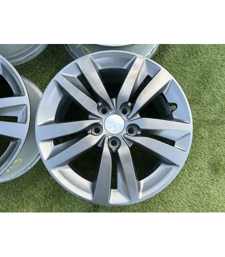 5x108 16" Peugeot gyári alufelni 7Jx16h2 ET44 3
