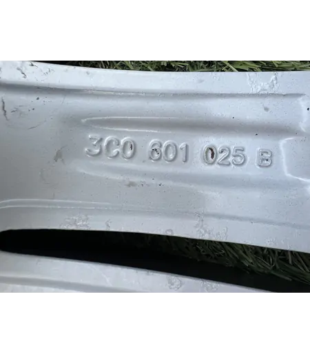 5x112 16" Volkswagen gyári alufelni 7Jx16h2 ET45 7