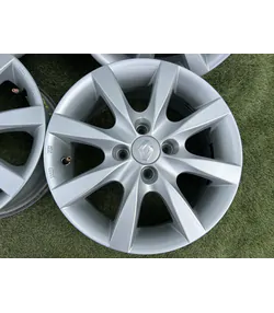 4x100 15" Renault (Fondmetal) alufelni + TPMS 6Jx15h2 ET40 - Mobil Gumis 4