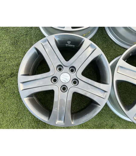 5x114.3 17" Suzuki gyári alufelni 6,5Jx17h2 ET45 2