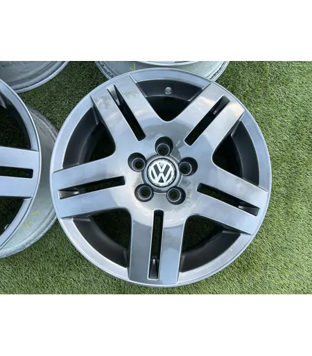 5x100 15" Volkswagen gyári alufelni 6Jx15h2 ET38 4