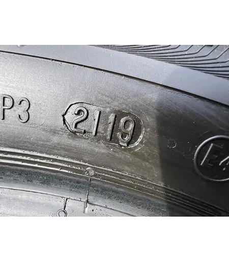205/60 R16 Semperit Master Grip 2 téli gumi 4,5mm 5