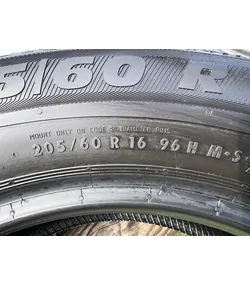 205/60 R16 Semperit Master Grip 2 téli gumi 4,5mm 6