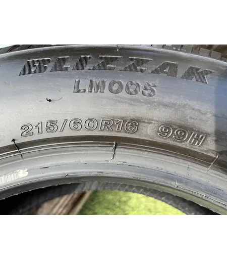 215/60 R16 Bridgestone Blizzak LM05 téli gumi 4,5-5mm 4