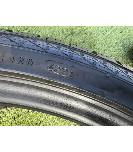 235/35 R20 Nokian WR Snowproof P téli gumi 6,5-7mm 6