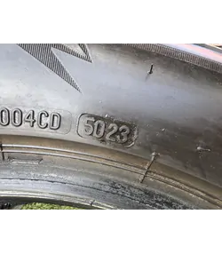 205/60 R16 Bridgestone Blizzak LM05 téli gumi 5mm 6