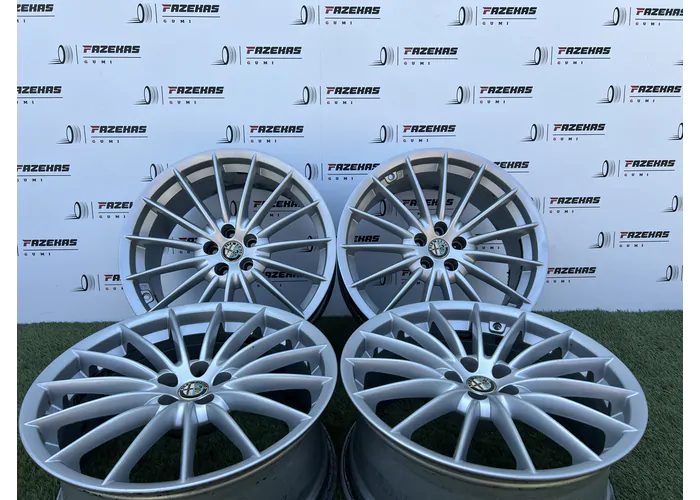 5x98 18" Alfa Romeo gyári alufelni 8Jx18h2 ET32 - Mobil Gumis