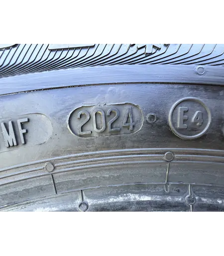 175/65 R14 Semperit Master Grip 2 téli gumi 6-7mm 6