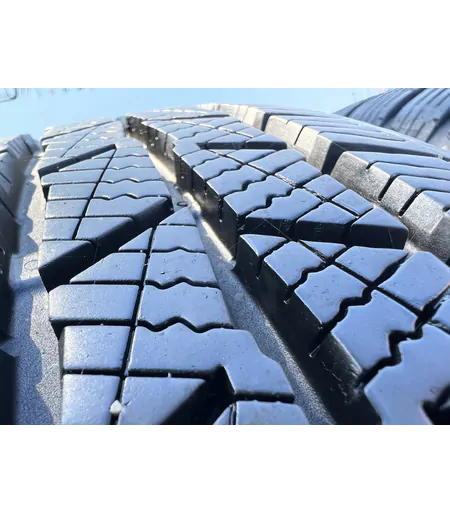 195/70 R15 Barum Polaris 5 téli gumi 6,5-7,5mm 4