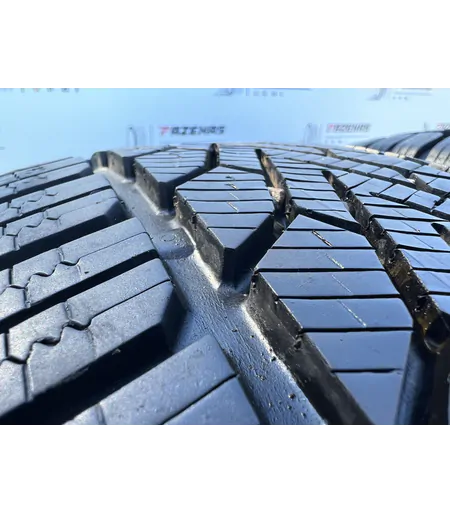 215/60 R16 Semperit Speed grip 2 téli gumi 6-7mm 4