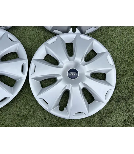 Ford gyári 16" dísztárcsa - Mobil Gumis 3