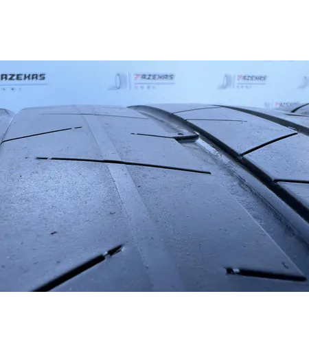 315/30 R21 Pirelli PZero Corsa nyári gumi 4mm 4