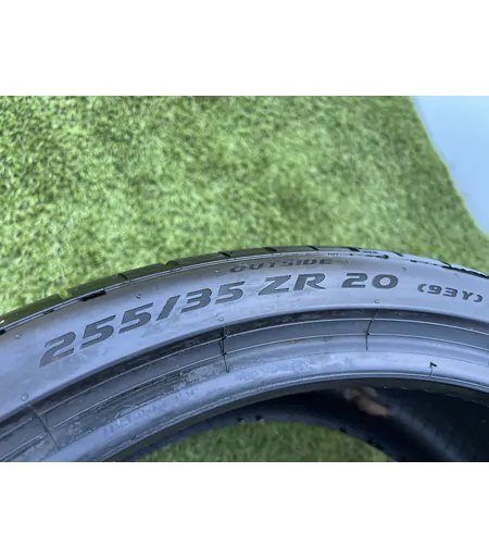 255/35 R20 Pirelli PZero Corsa nyári gumi 5mm 5