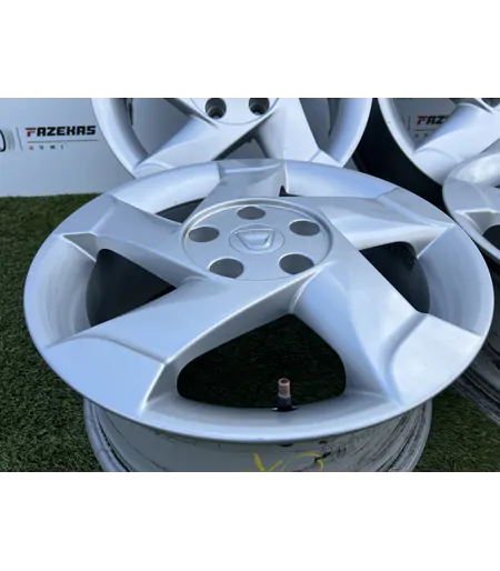 5x114.3 16" Dacia Duster gyári alufelni 6,5Jx16h2 ET50 8