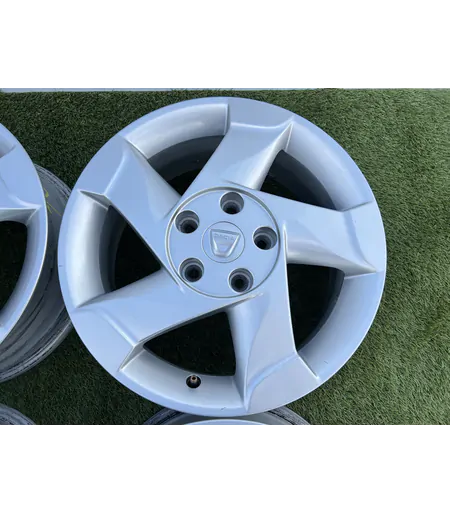 5x114.3 16" Dacia Duster gyári alufelni 6,5Jx16h2 ET50 4