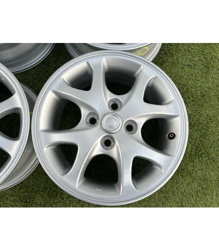 4x100 14" Toyota gyári alufelni 5,5Jx14h2 ET45 4