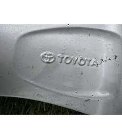 5x100 17" Toyota gyári alufelni 7Jx17h2 ET45 7