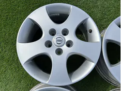 5x114.3 16" Nissan gyári alufelni 6,5Jx16h2 ET40 5