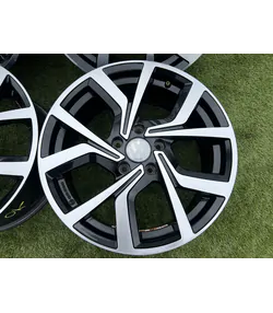 5x112 17" Volkswagen gyári alufelni 7Jx17h2 ET49 4