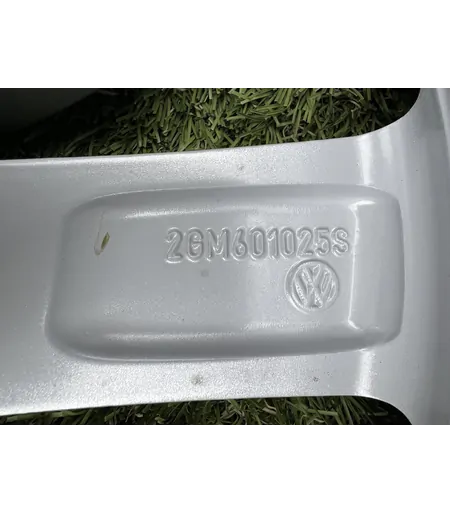 5x100 16" Volkswagen gyári alufelni 6Jx16h2 ET35 7
