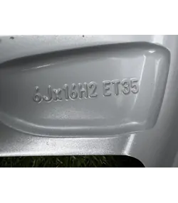 5x100 16" Volkswagen gyári alufelni 6Jx16h2 ET35 8