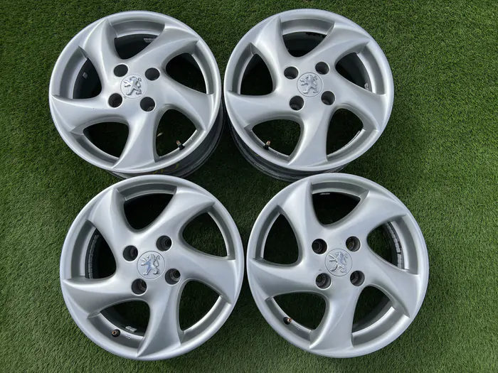 4x108 15" Peugeot gyári alufelni 6Jx15h2 ET28 alapértelmezett kép