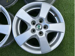 5x100 14" Skoda gyári alufelni 6Jx14h2 ET43 3