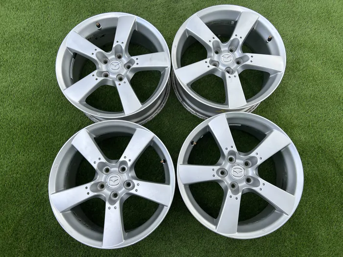 5x114.3 18" Mazda gyári alufelni 8Jx18h2 ET50 alapértelmezett kép