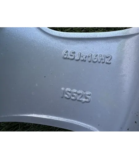 5x108 16" Volvo gyári alufelni 6,5Jx16h2 ET52,5 - Mobil Gumis 7