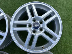 5x108 16" Ford gyári alufelni 6,5Jx16h2 ET52,5 4