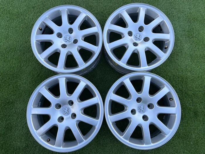 4x108 16" Peugeot gyári alufelni 6,5Jx16h2 ET28 alapértelmezett kép