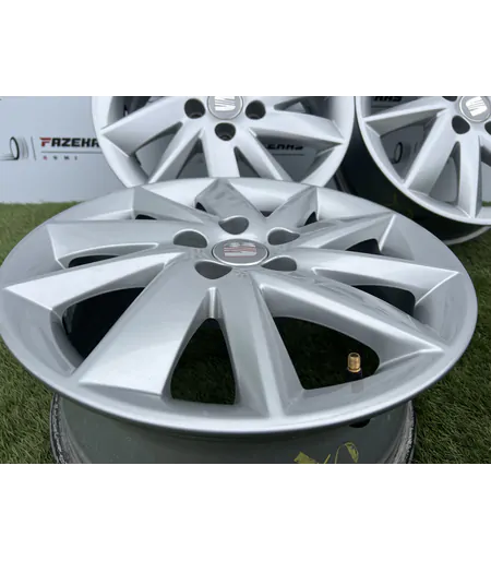 5x100 15" Seat gyári alufelni 6Jx15h2 ET38 6