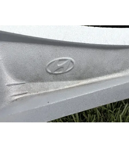 5x114.3 17" Hyundai gyári alufelni 6,5Jx17h2 ET48 8