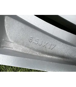 5x114.3 17" Hyundai gyári alufelni 6,5Jx17h2 ET48 9