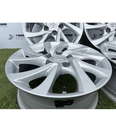 5x114.3 16" Toyota gyári alufelni +TPMS szenzor 6,5Jx16h2 ET45 2