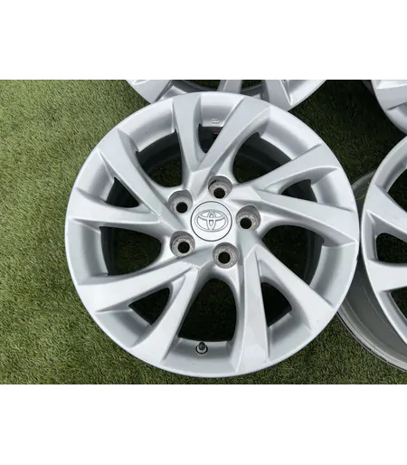 5x114.3 16" Toyota gyári alufelni +TPMS szenzor 6,5Jx16h2 ET45 3