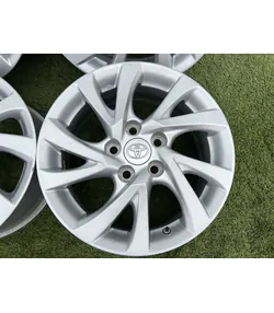 5x114.3 16" Toyota gyári alufelni +TPMS szenzor 6,5Jx16h2 ET45 4