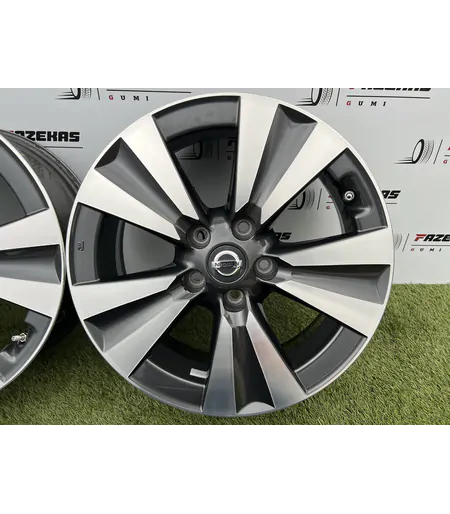 5x114.3 17" Nissan gyári alufelni + TPMS szenzor 6,5Jx17h2 ET45 6