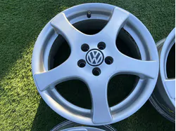 5x100 16" Volkswagen gyári alufelni 6,5Jx16h2 ET42 5