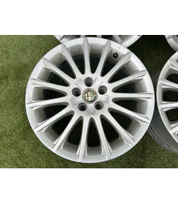 5x98 16" Alfa Romeo gyári alufelni 6,5Jx16h2 ET41,5 3